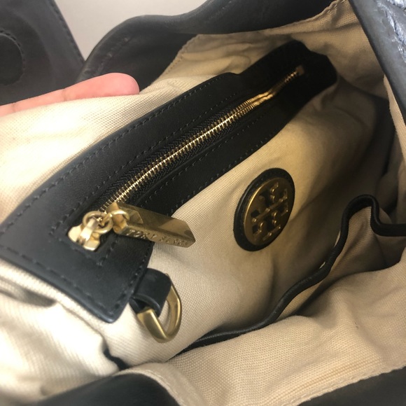 ❤️🖤💄Tory Burch Hobo Shoulder Bag💄🖤❤️ - Picture 6 of 7